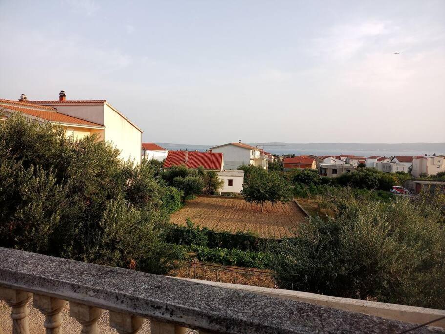 Obiteljski Stan Kastel Luksic Apartment Kaštela Exterior foto